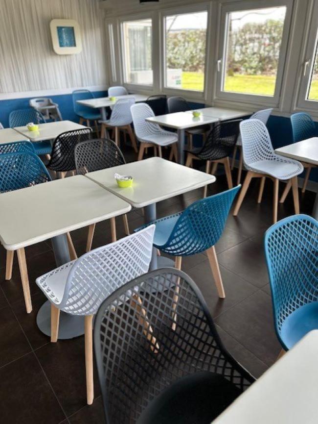 Hotel Ibis Budget Nantes Ouest Atlantis Couëron Exterior foto